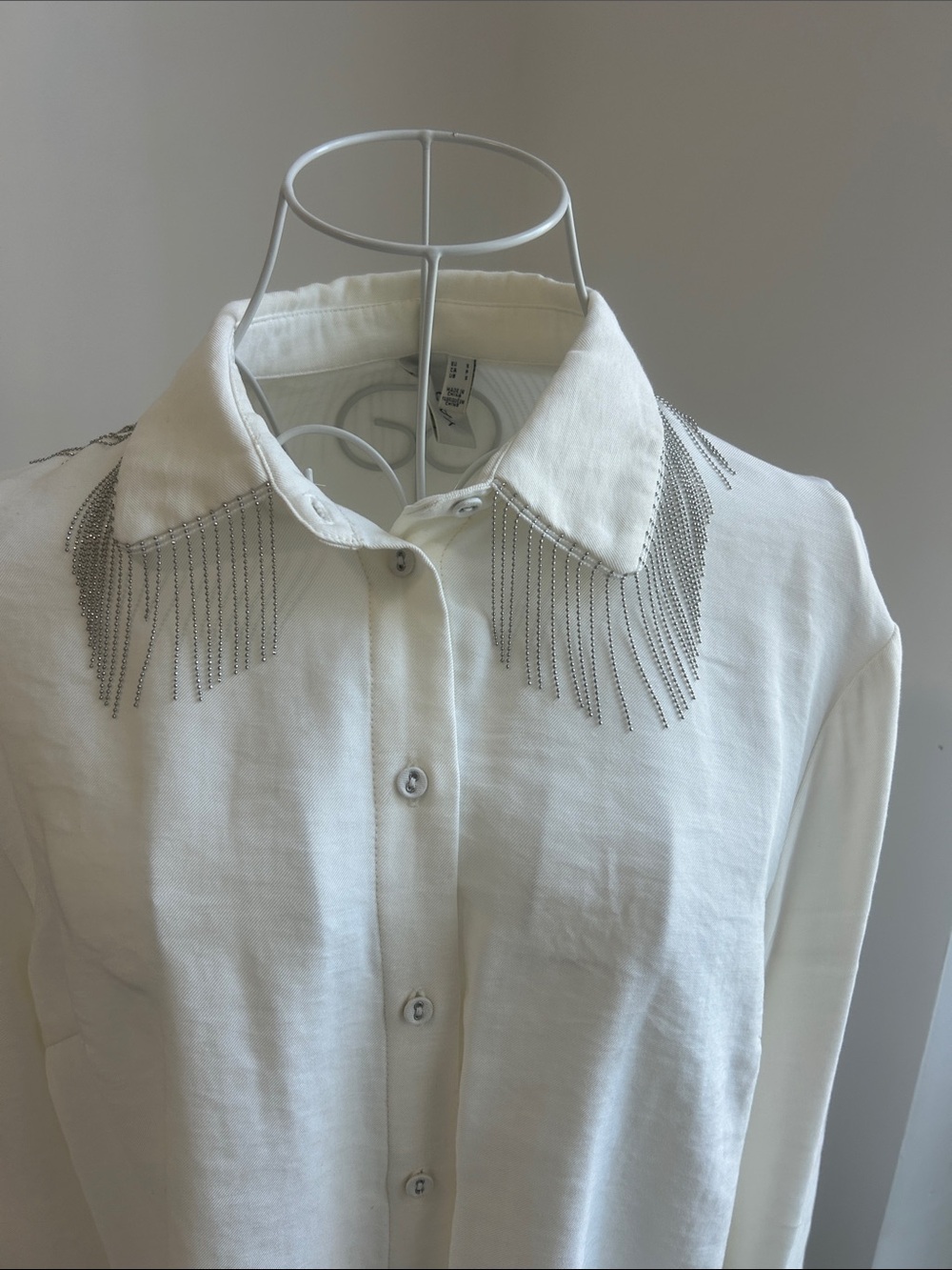 Y.A.S Ivory Fringe Rhinestone Chain Collar Long Sleeve Button Down Blouse / S